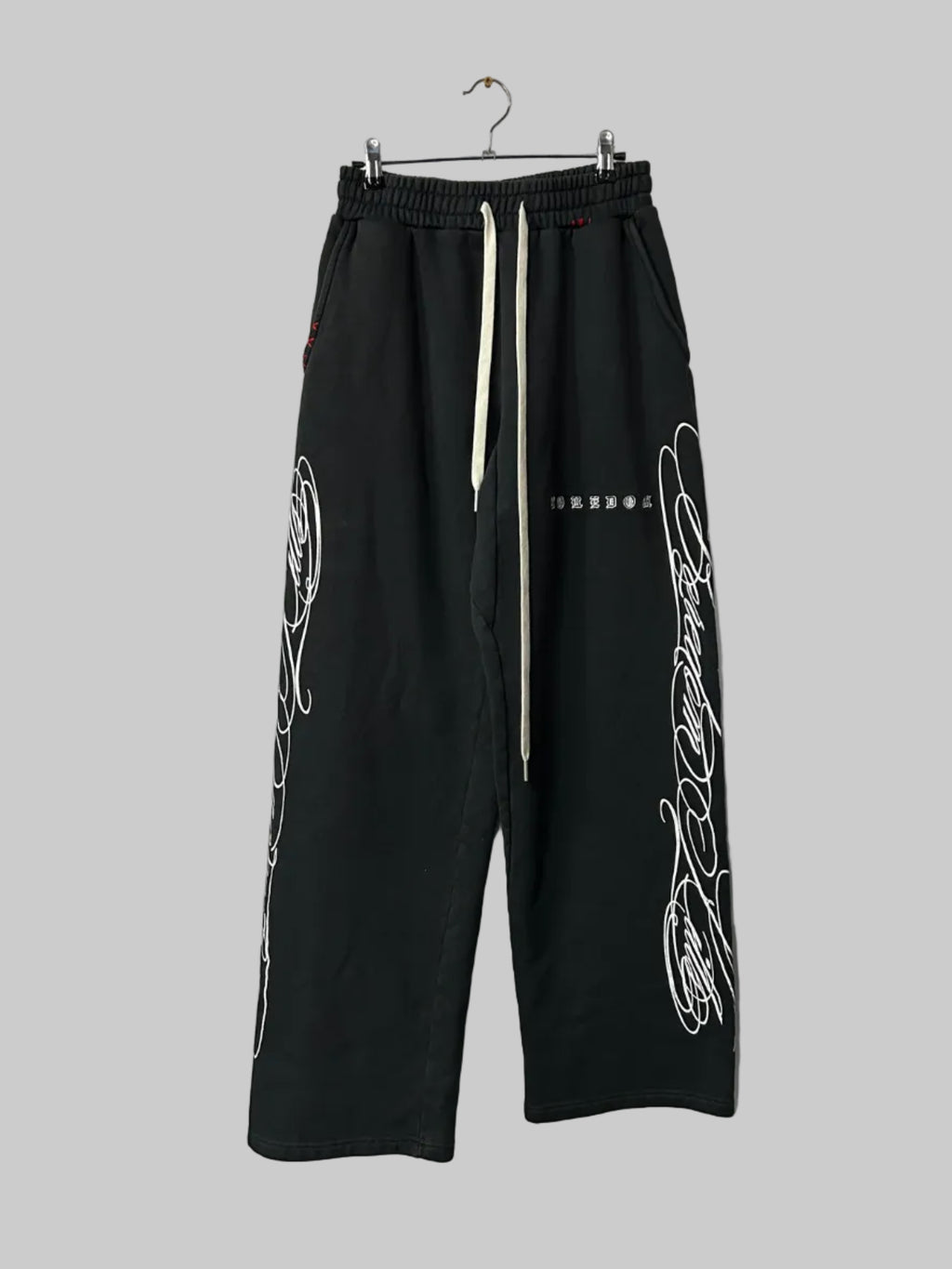 Boredom Kills Sweatpants M