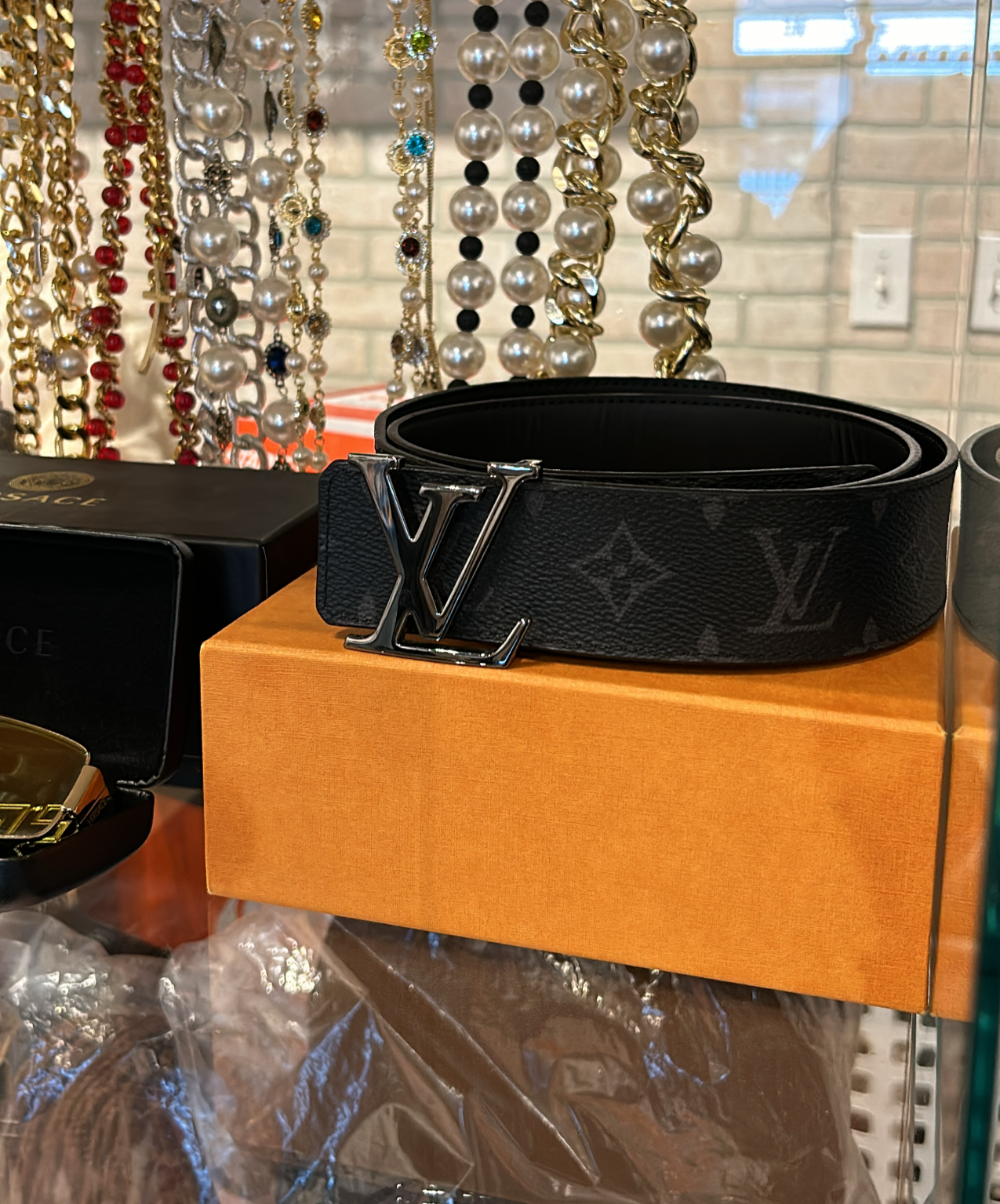 Louis Vuitton Belt sz 36