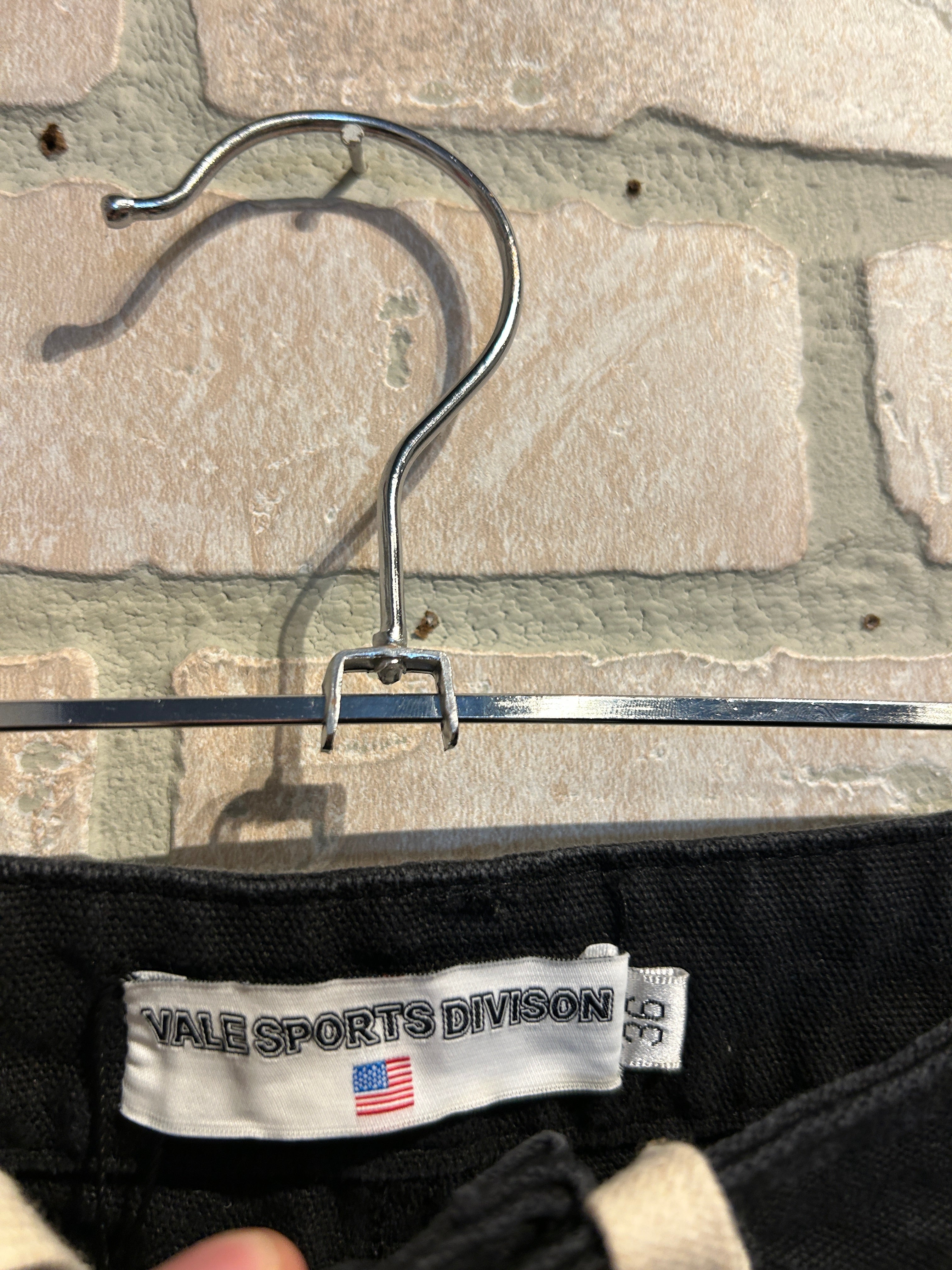 Vale Skittles Shorts 36
