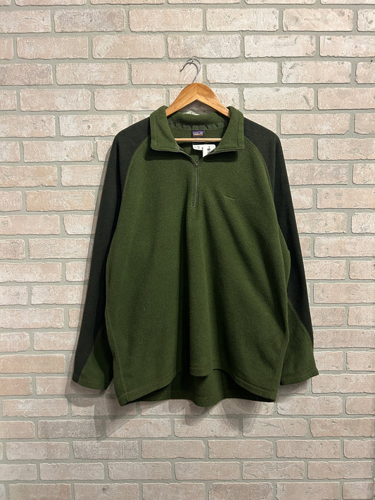 Patagonia Quarter Zip Fleece XL