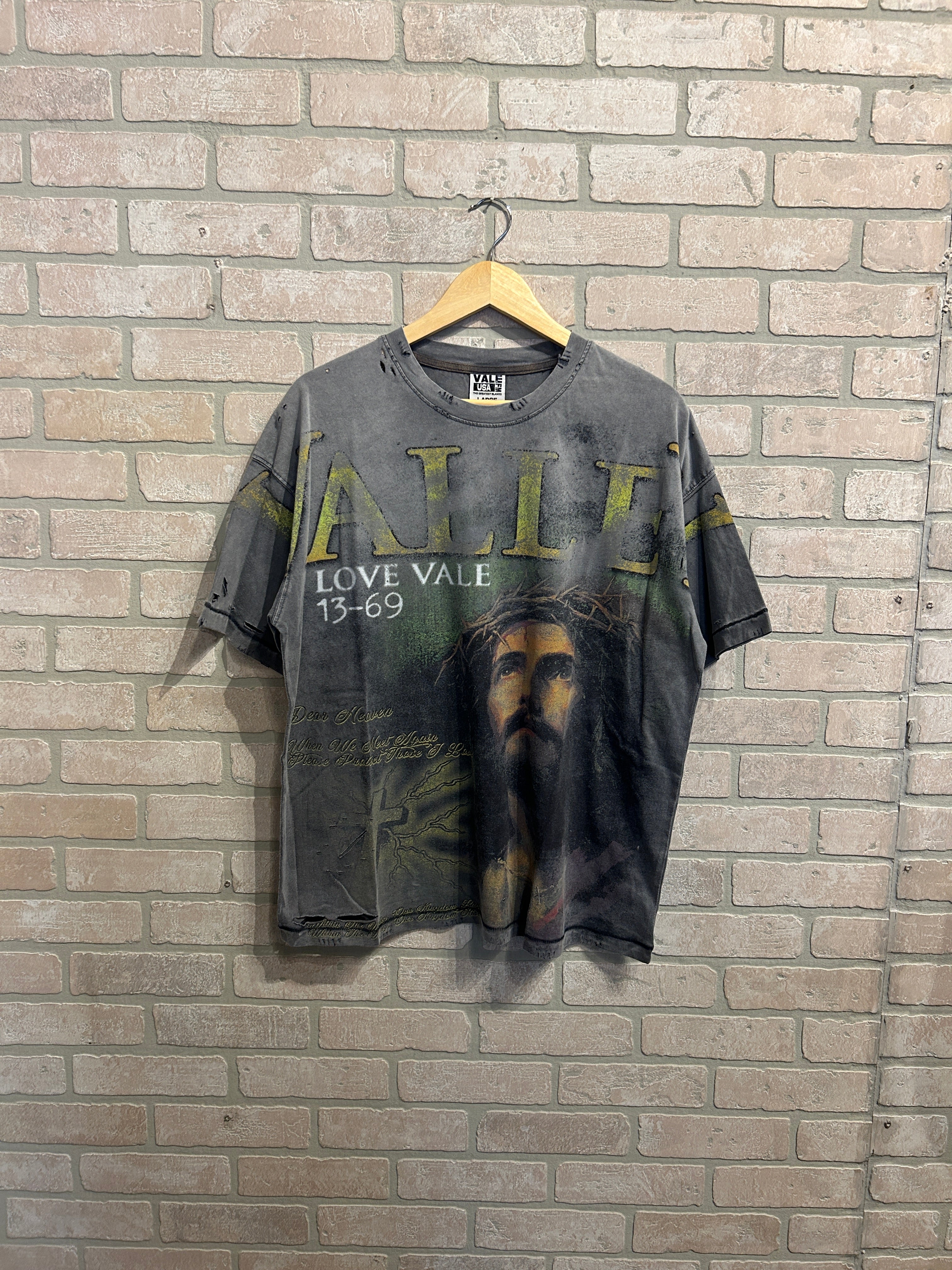 Vale Tee