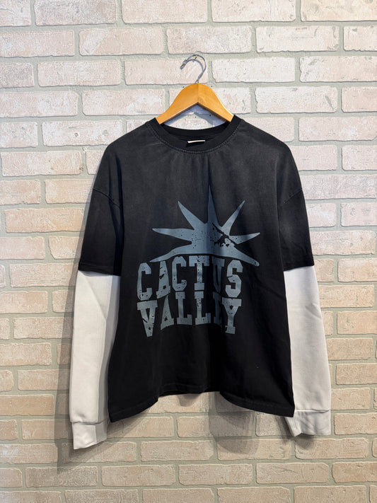 Azva Studios Longsleeve M