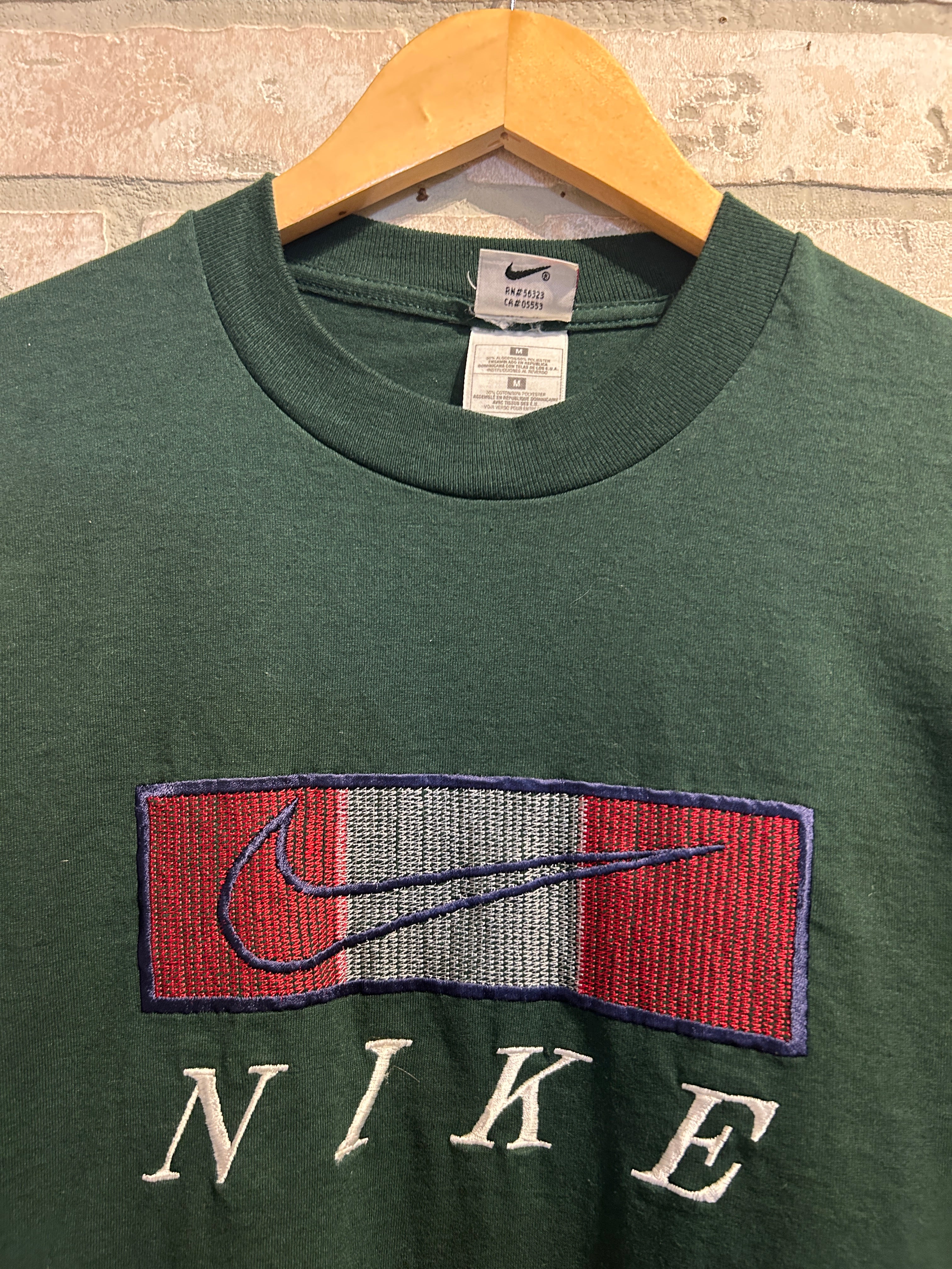 Vintage Nike Tee M
