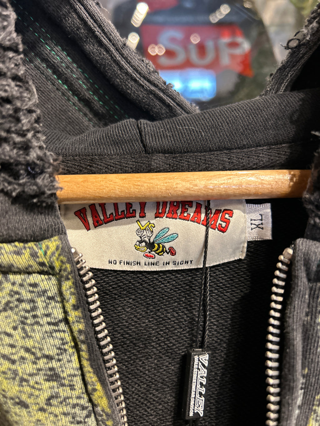 Vale Zip Hoodie XL