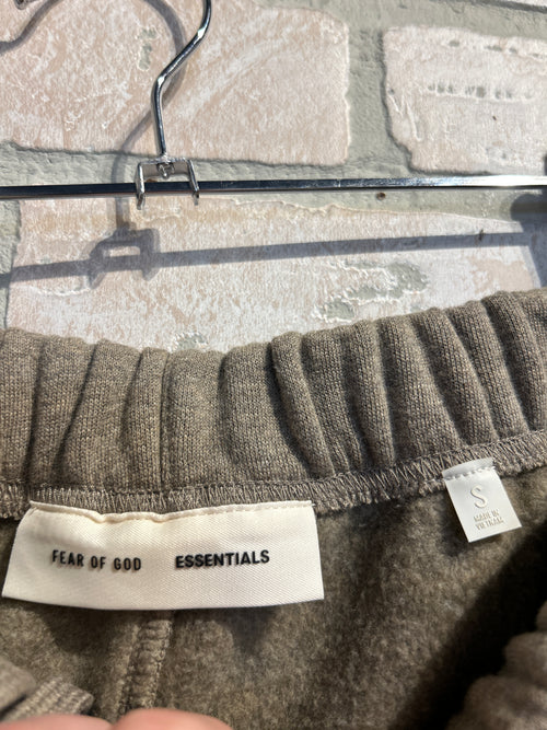 Essentials Sweatpants S