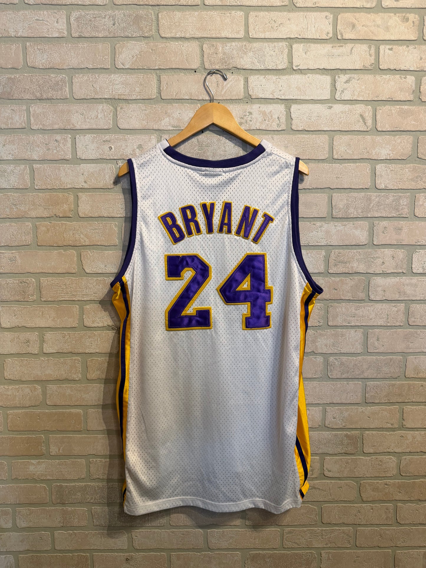 Vintage Kobe Jersey XXL
