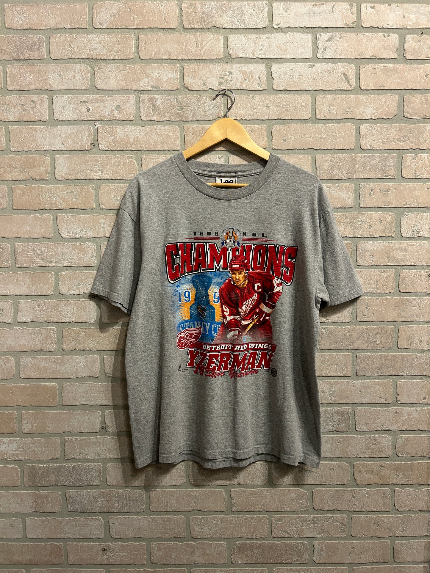 Vintage Detroit Red Wings L