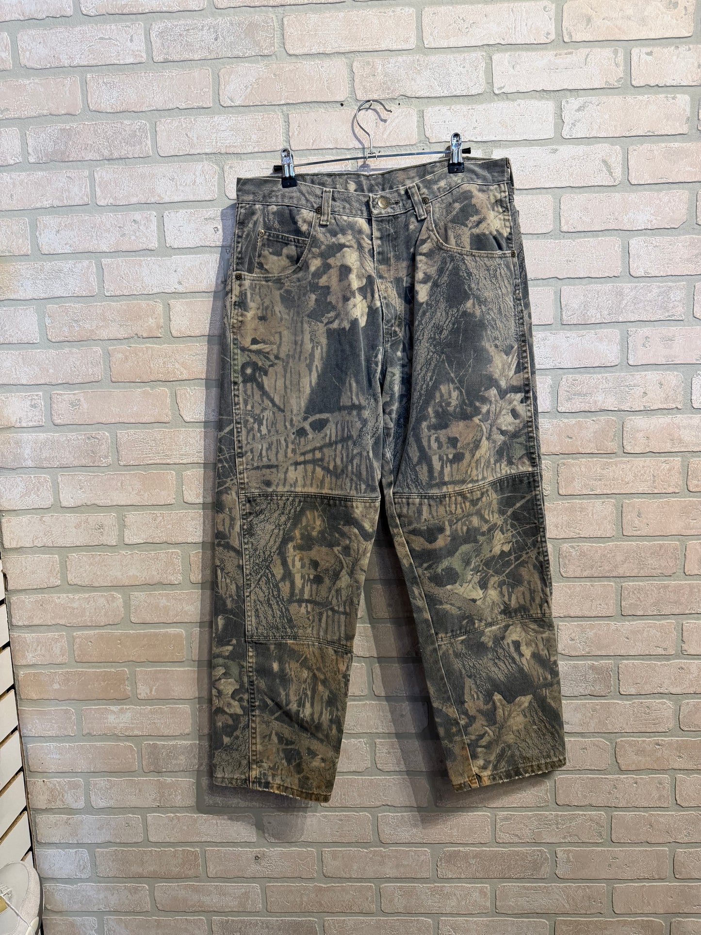 Vintage Camo Jeans 34x32