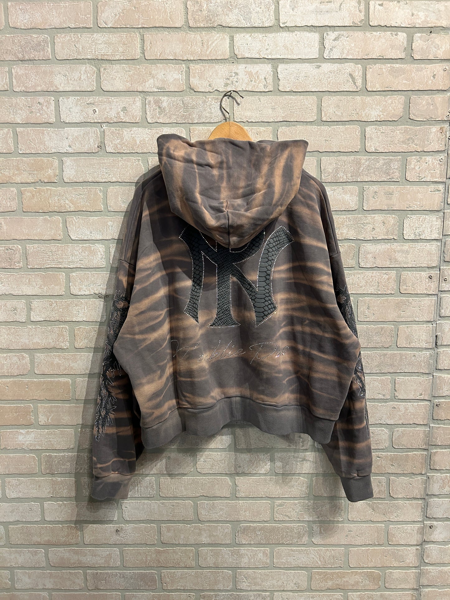 N’oublie Pas Hoodie