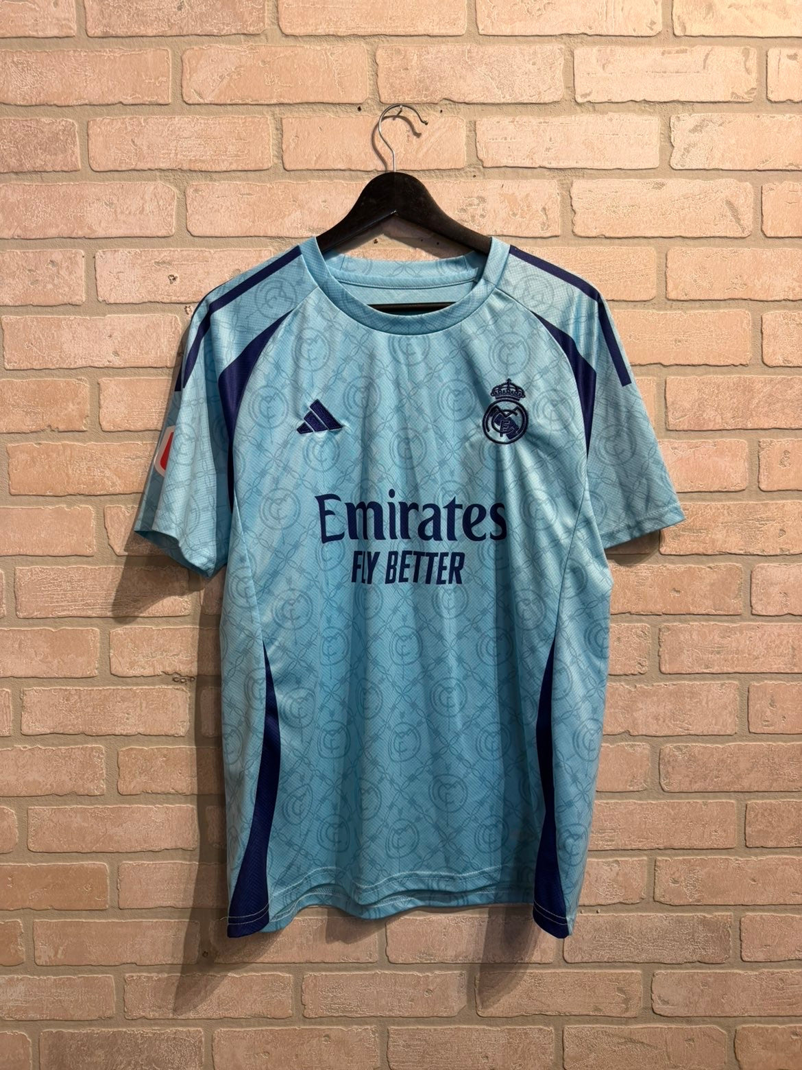 Real Madrid Soccer Jersey M