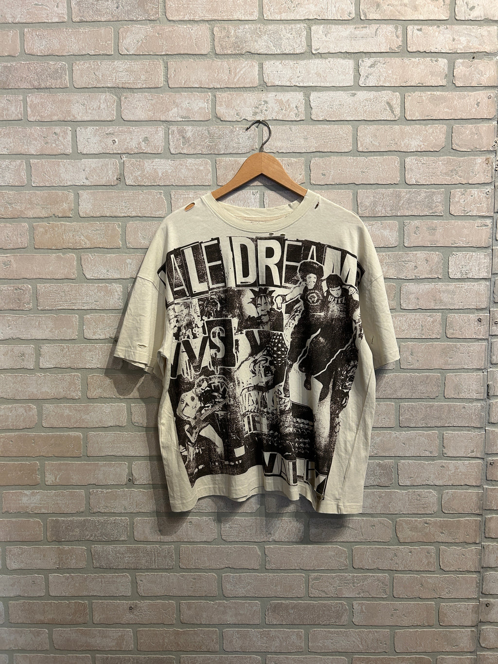 Vale Tee