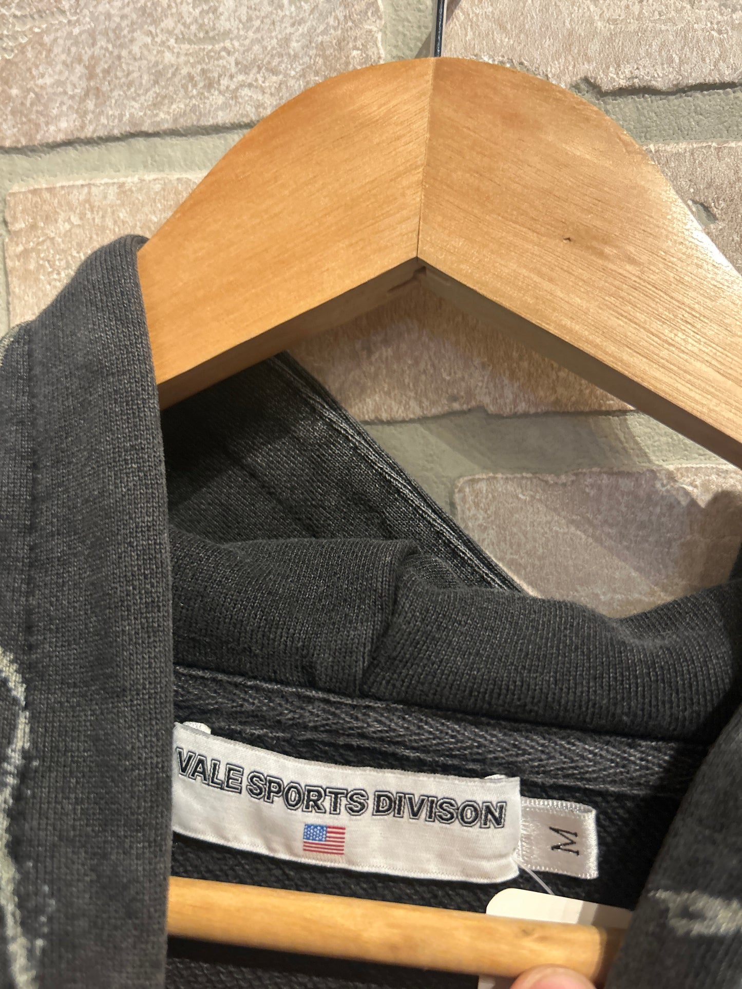 Vale Zip Up Hoodie M