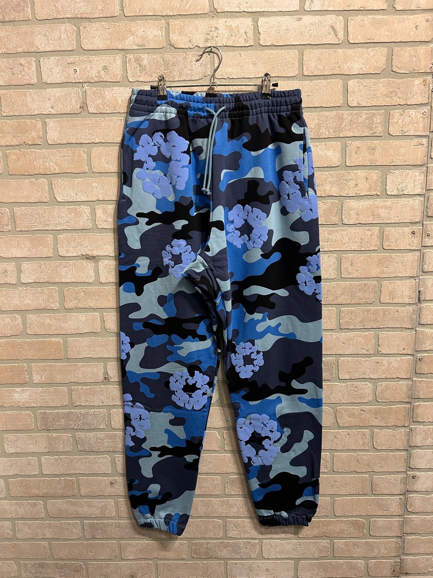Denim Tears Blue Camo Sweatpants M
