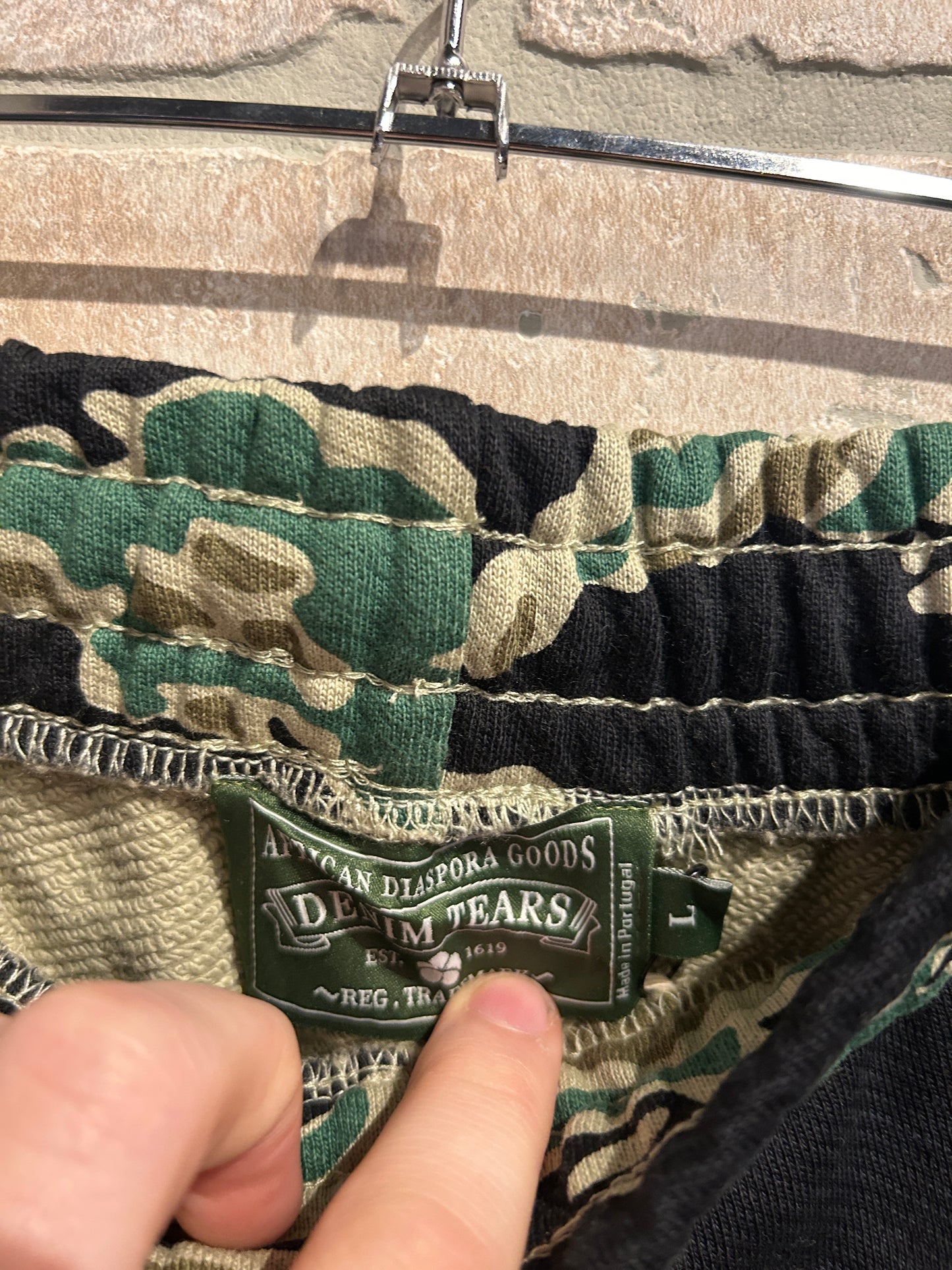 Denim Tears Camo Sweatpants L