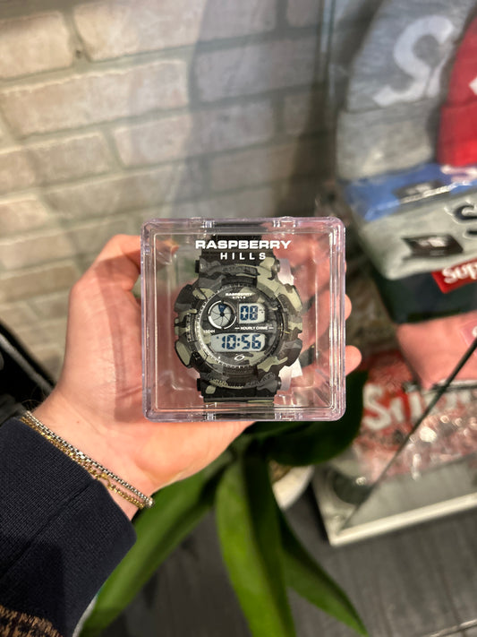 GVGallery/Raspberry G Shock Watch