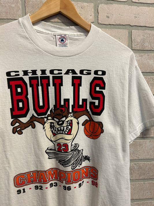Vintage Bulls Taz Tee M