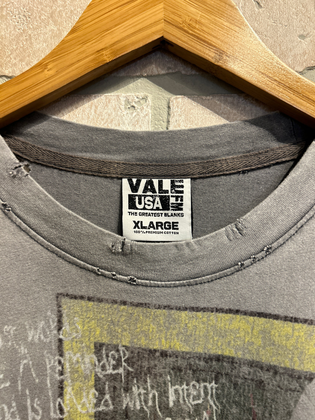Vale Tee