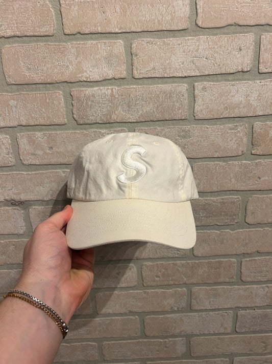 Supreme Hat