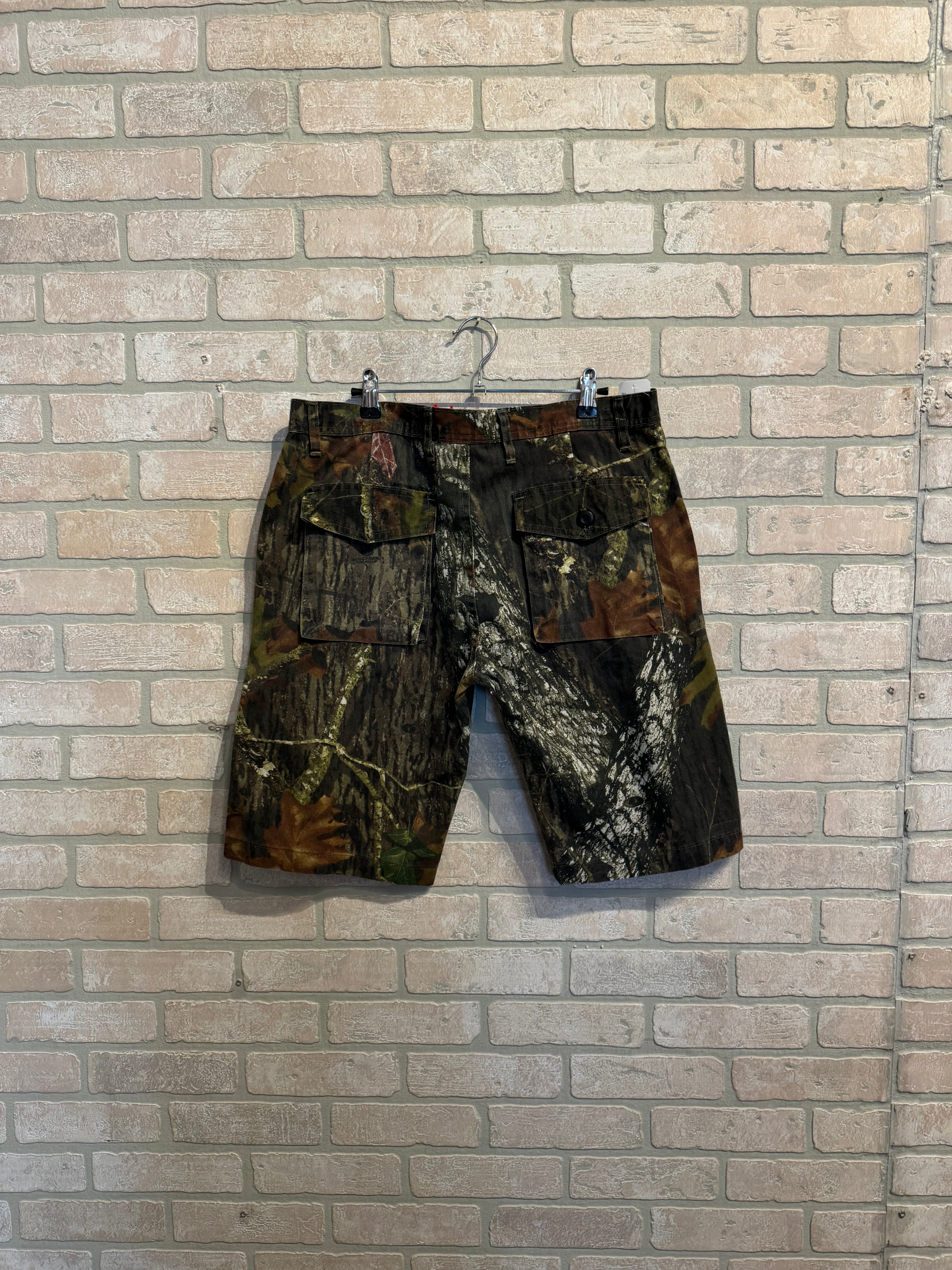 Camo Shorts 36