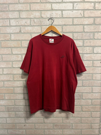 Vintage Nike Tee L