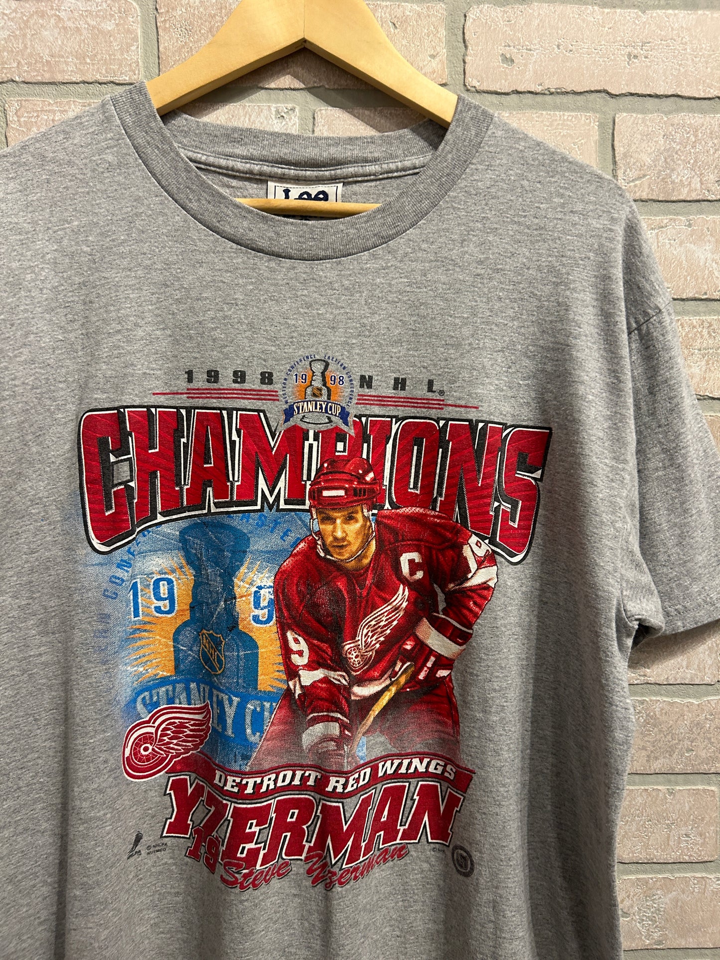 Vintage Detroit Red Wings L