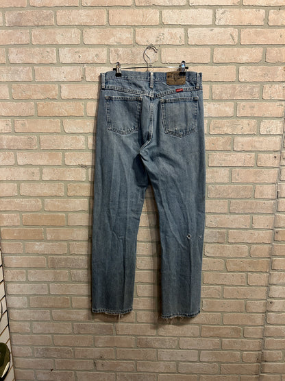 Wrangler Distressed Jeans 31x32