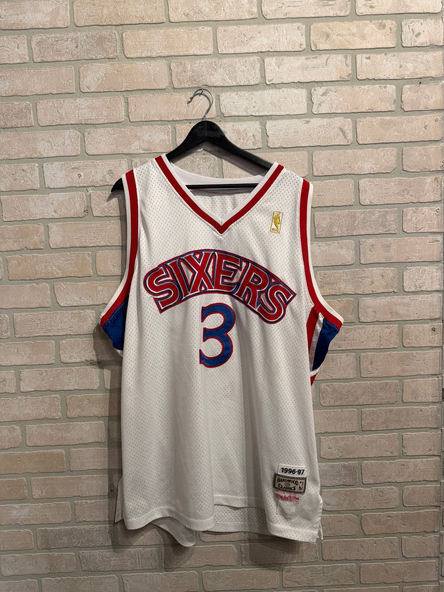 Vintage Allen Iverson Jersey XXL
