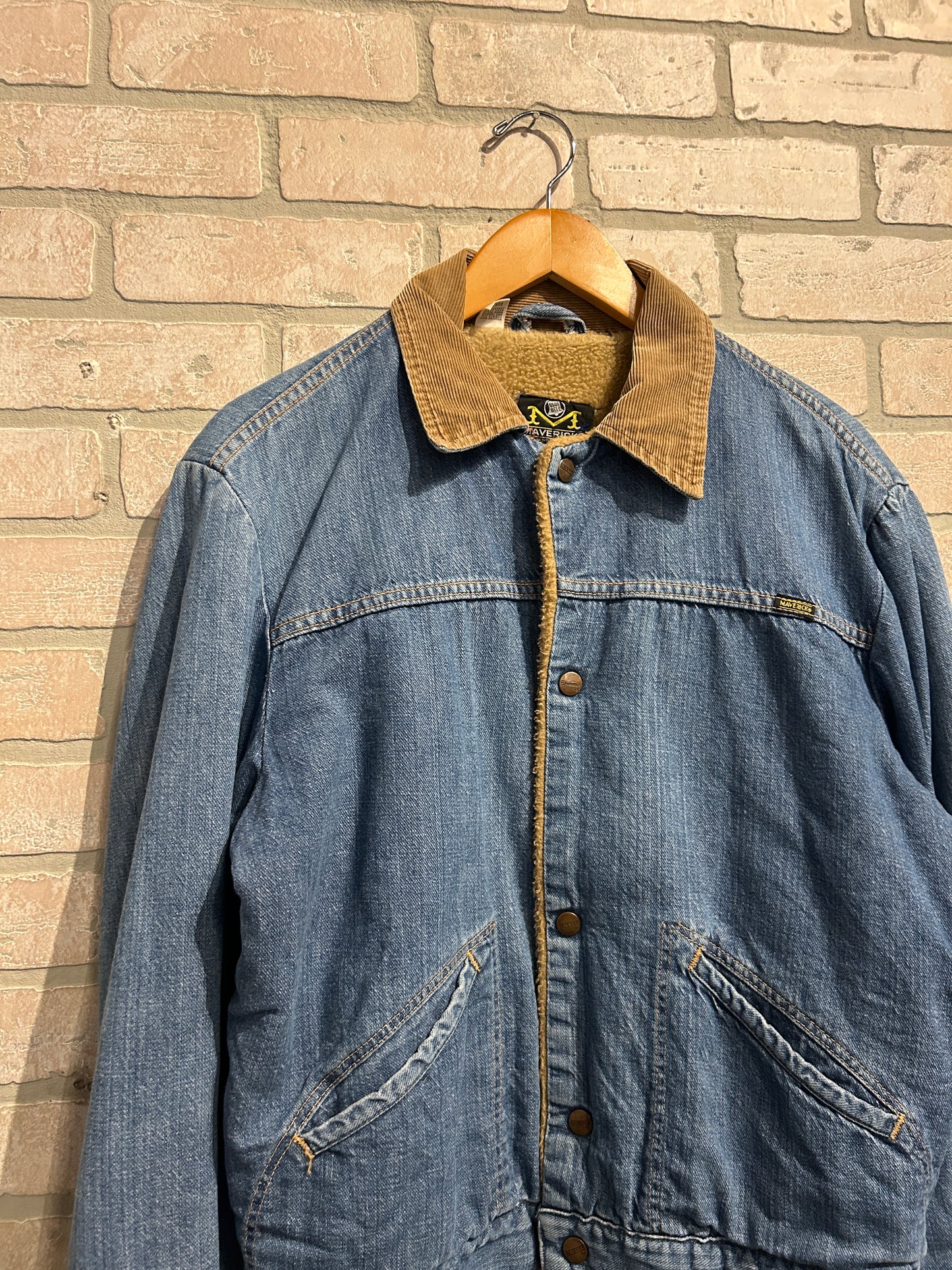 Vintage 80’s Jean Jacket S/M