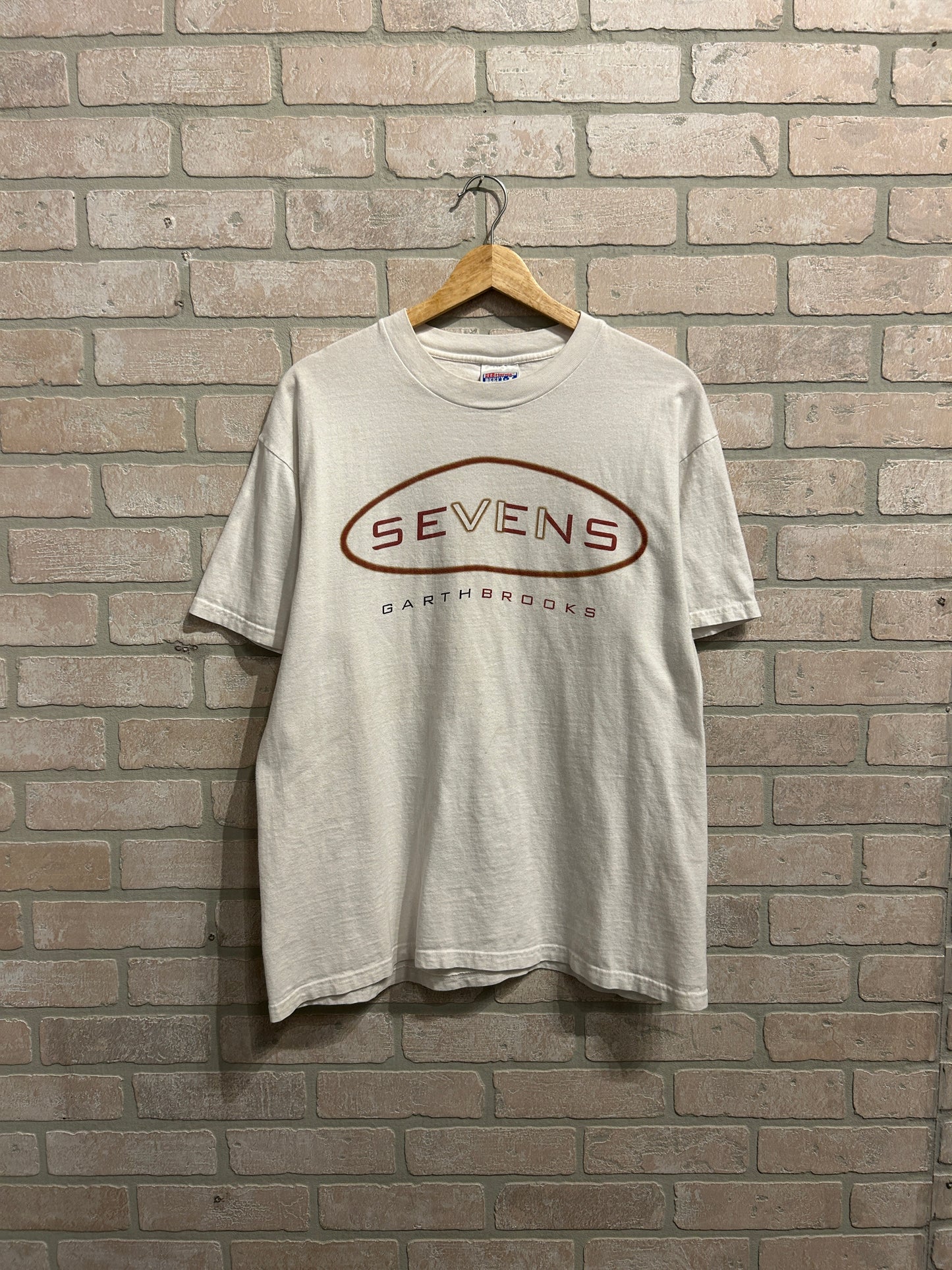 Vintage Garth Brooks Tee L