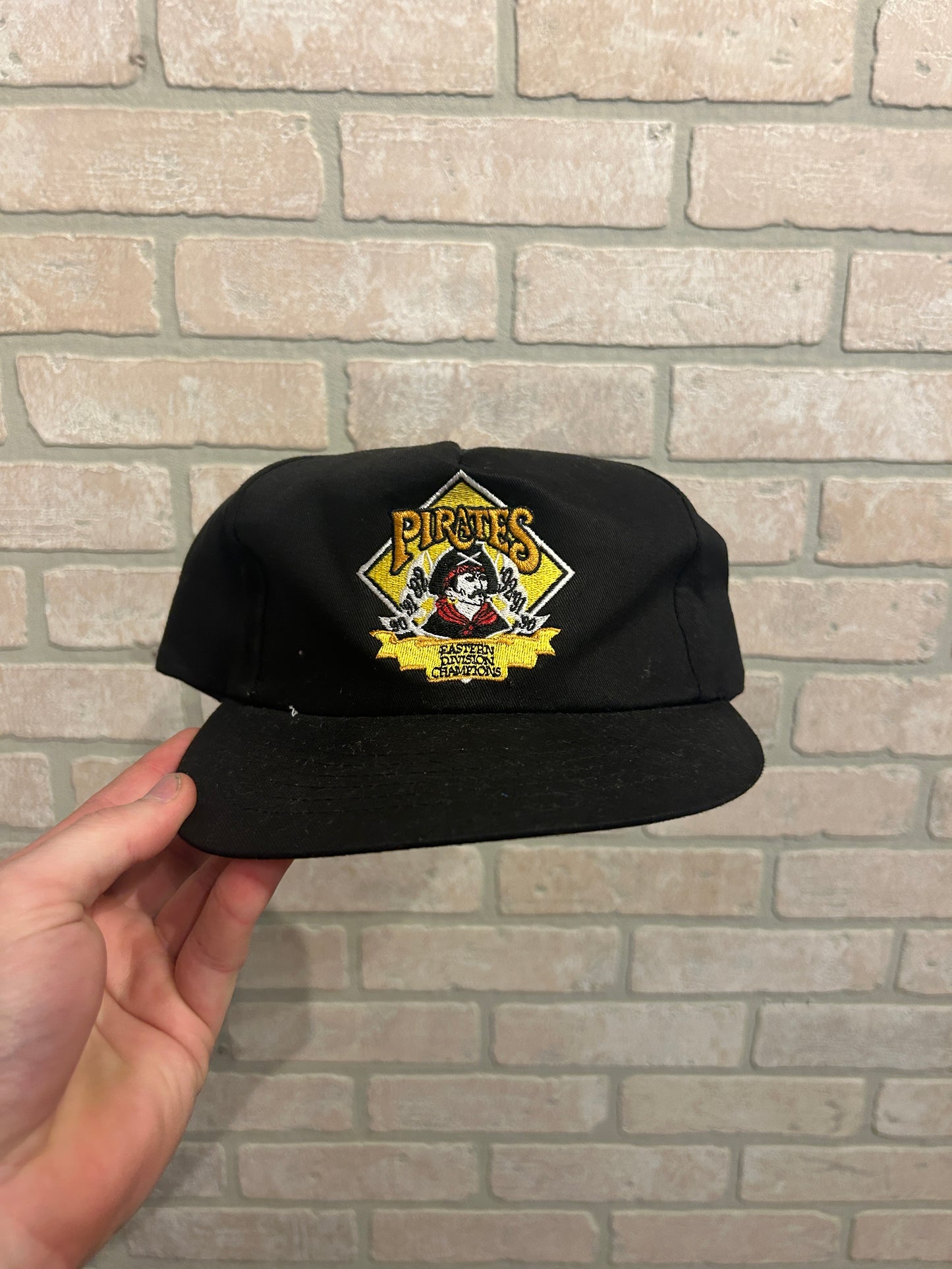 Pittsburgh Pirates Hat