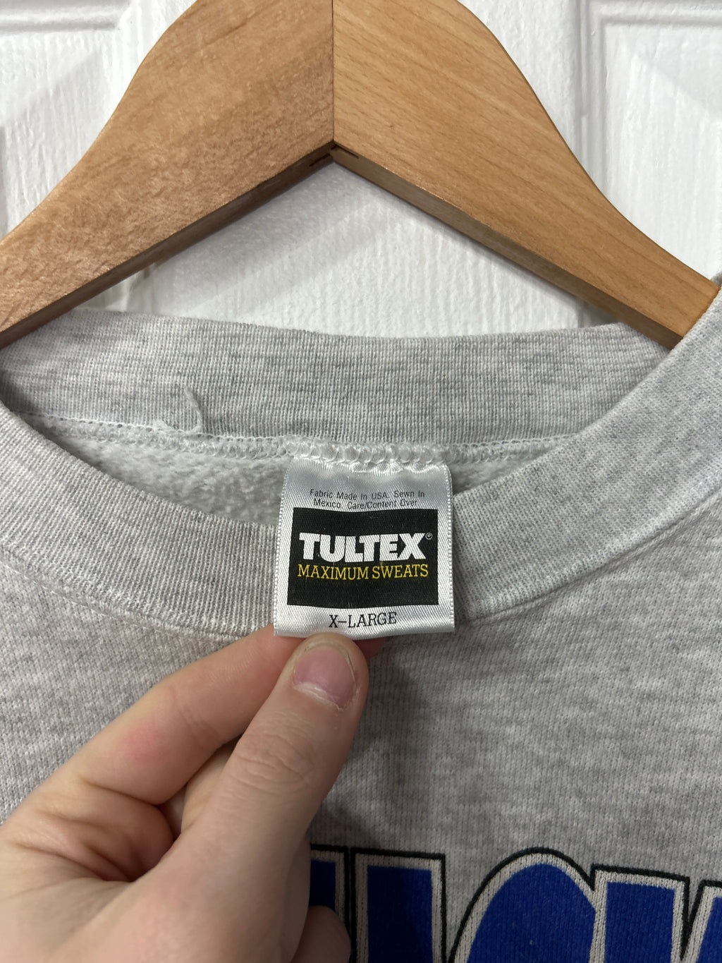 Vintage Looney Tunes Ky Crewneck XL