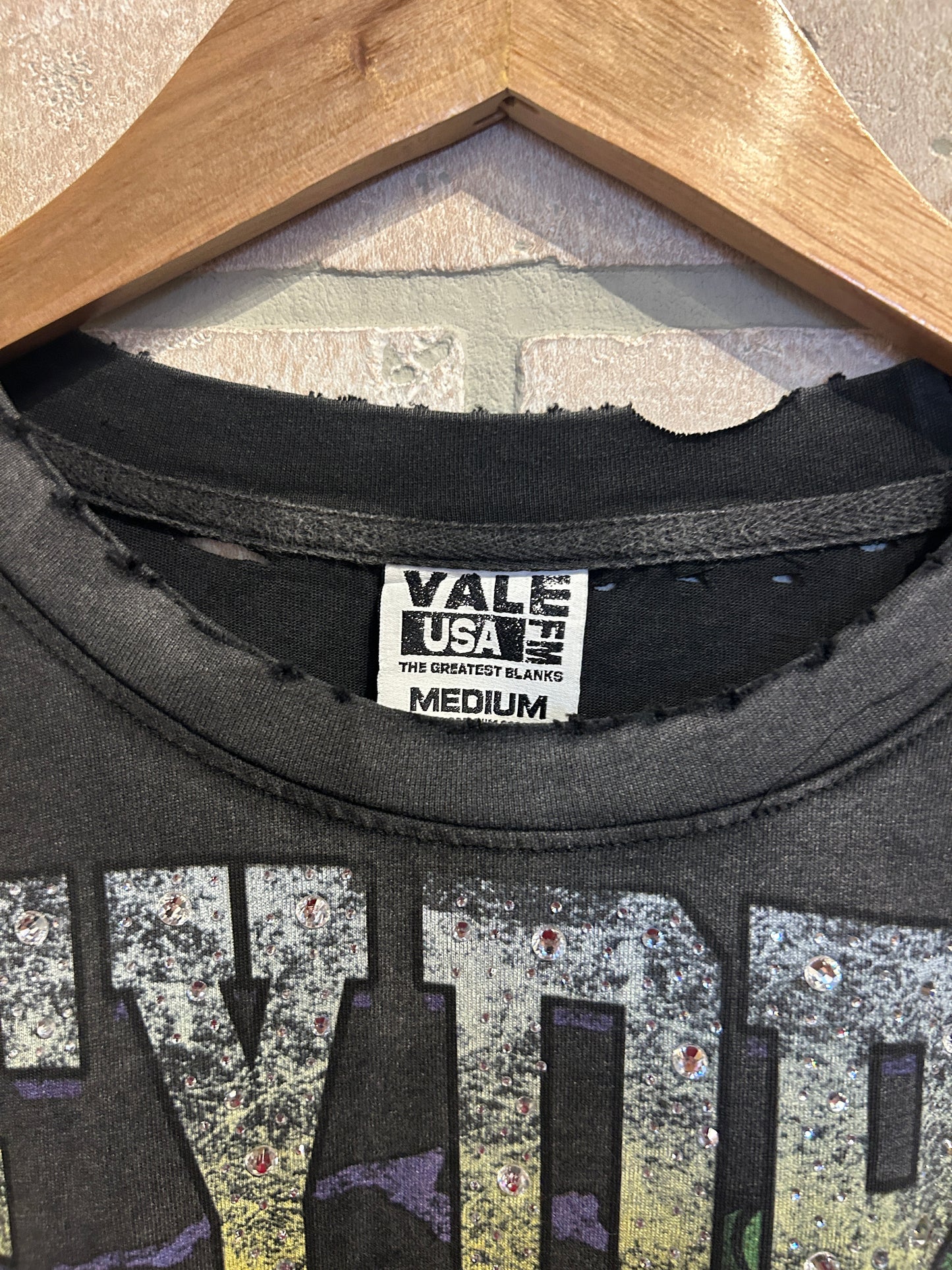 Vale Tee