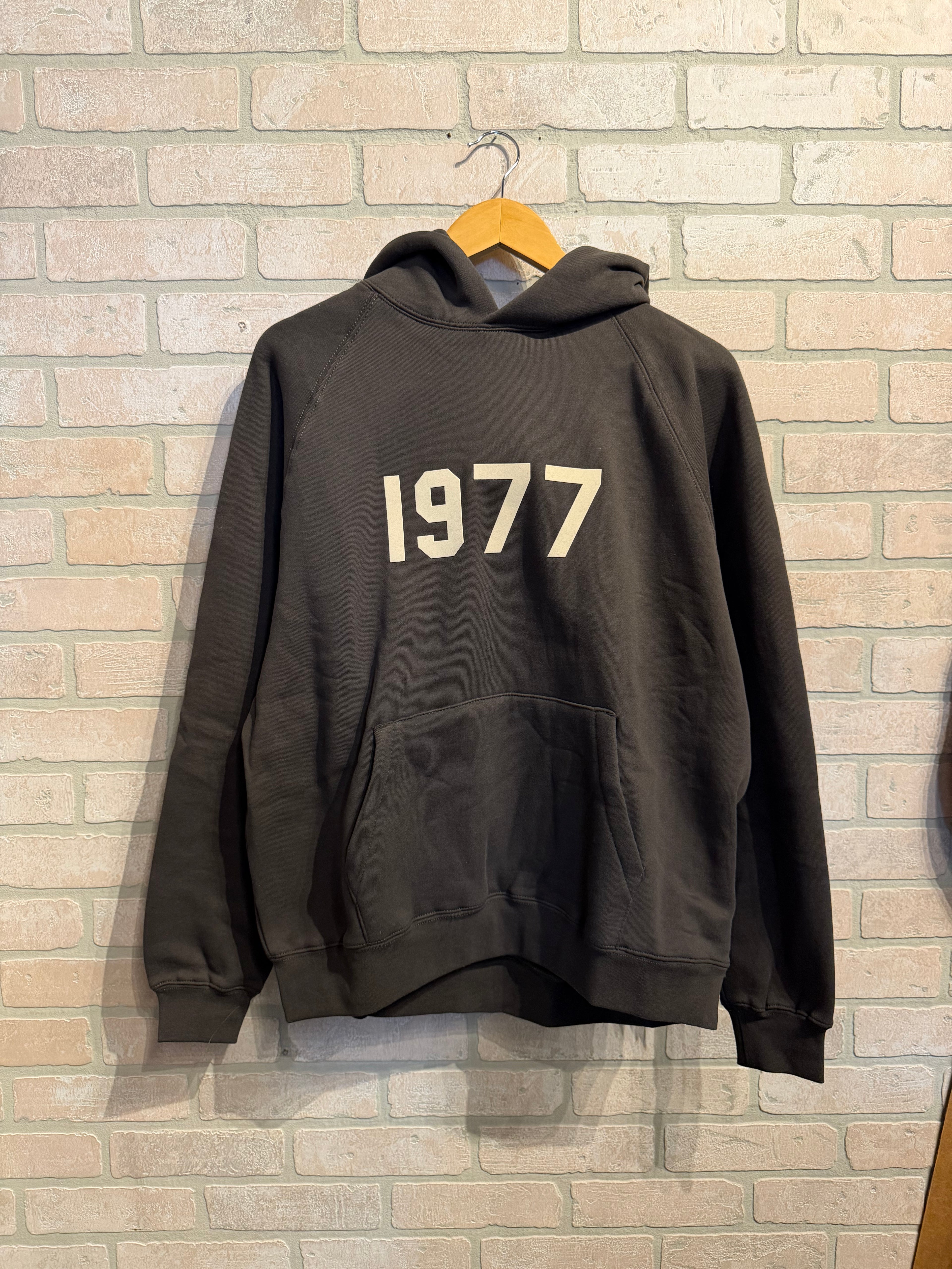 Essential Hoodie XS