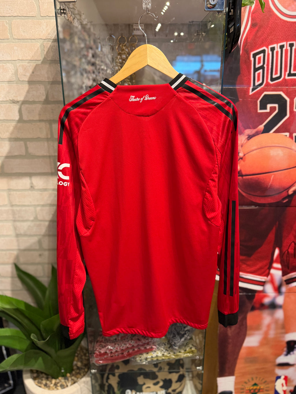 Manchester United Soccer Jersey L