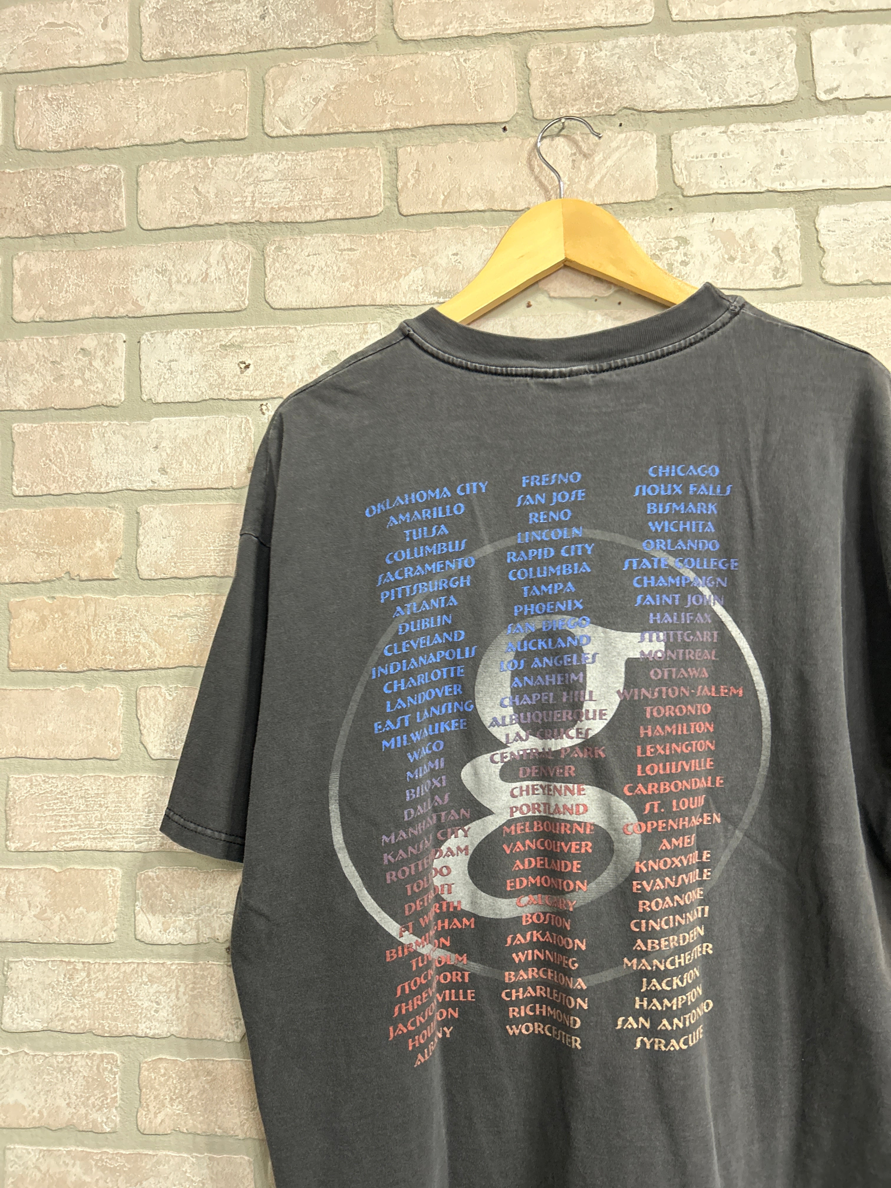 Vintage Garth Brooks Tee XL