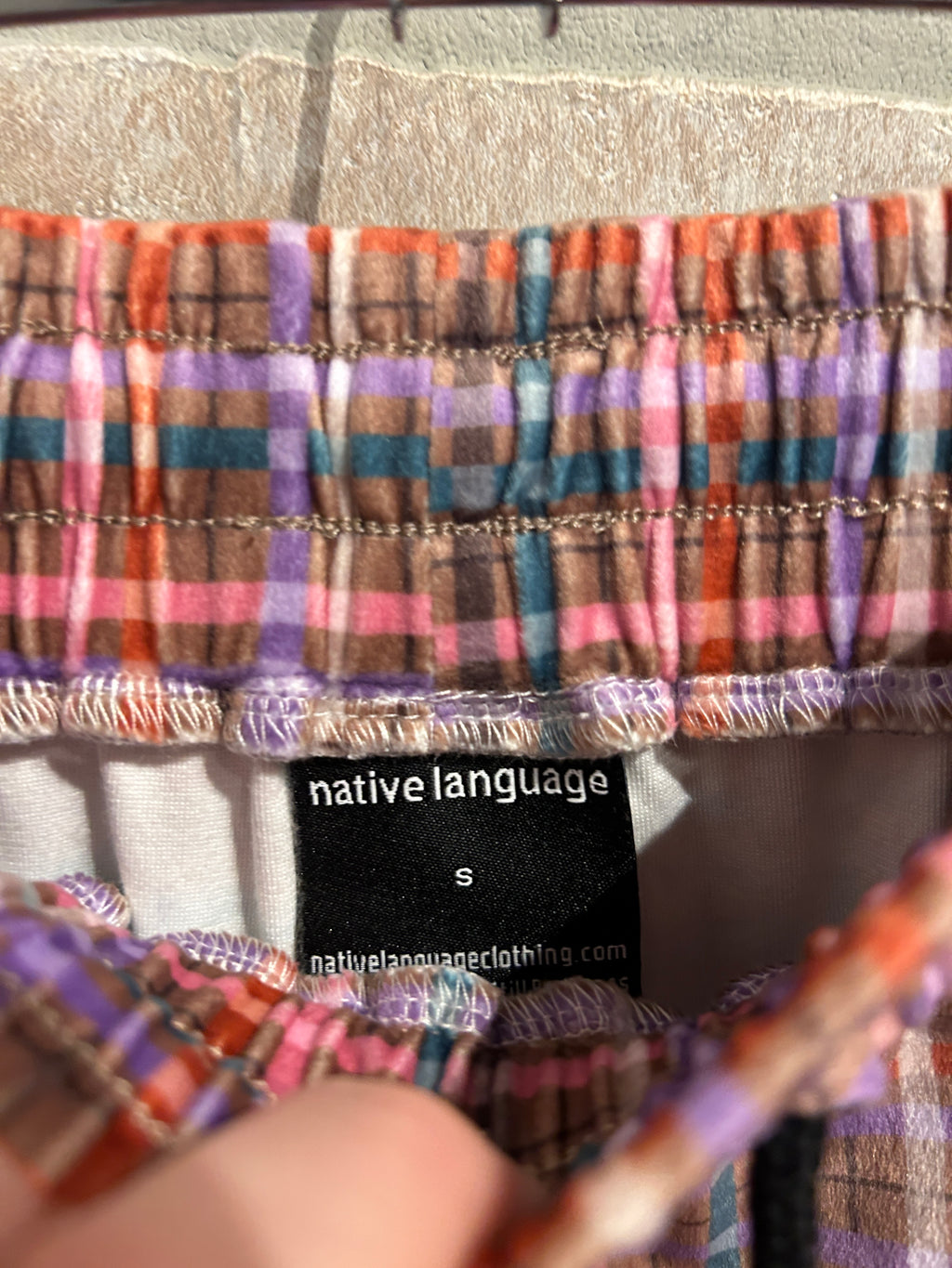 Native Shorts S