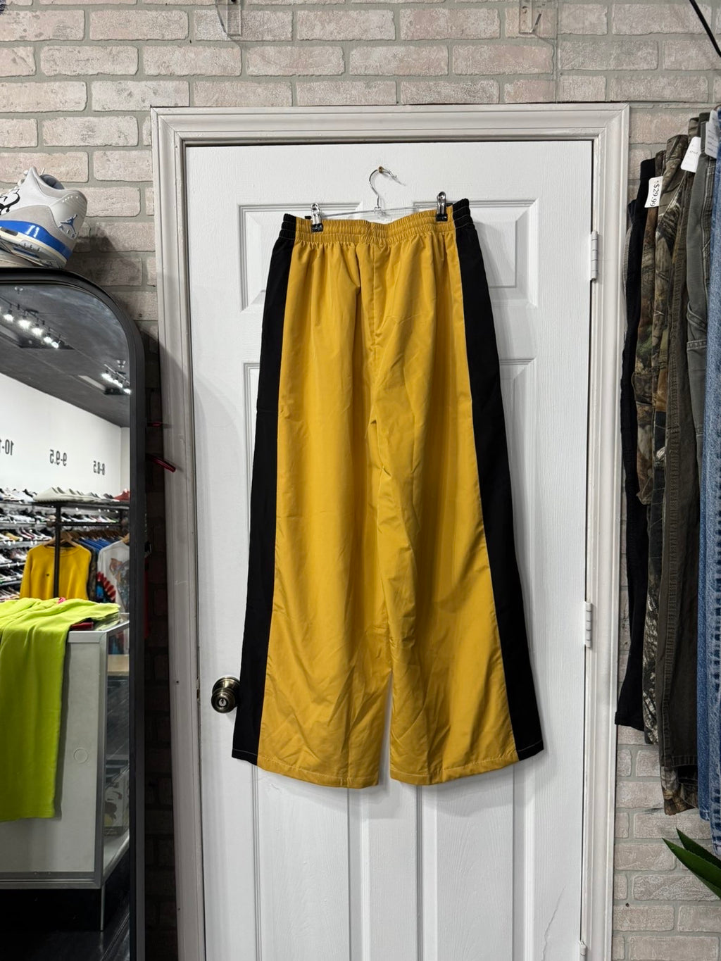 Raspberry/gvgallery Trackpants