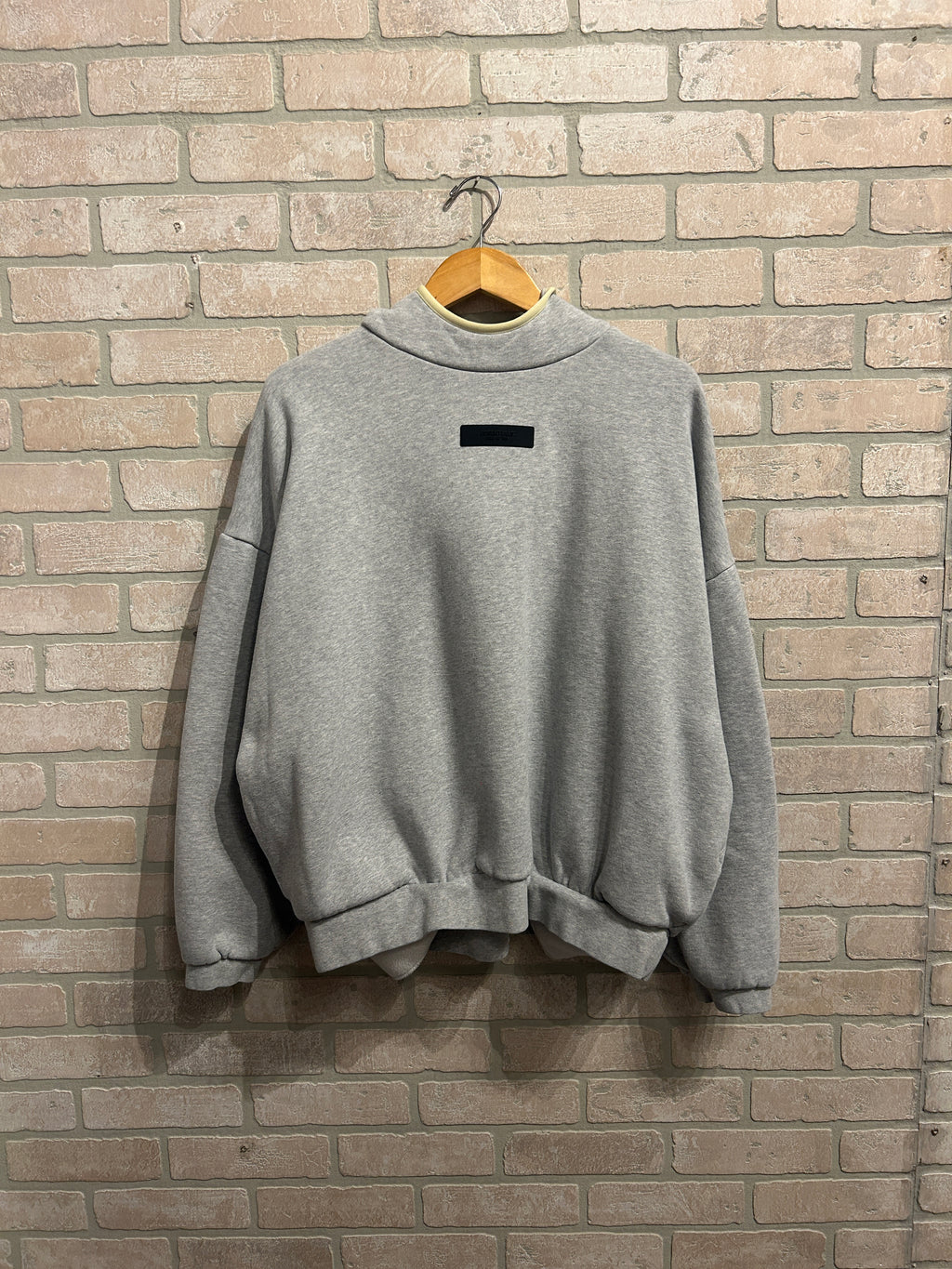 Essentials Hoodie L