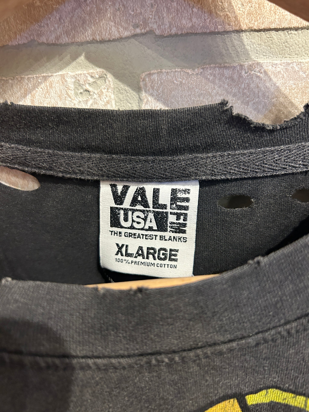 Vale Tee