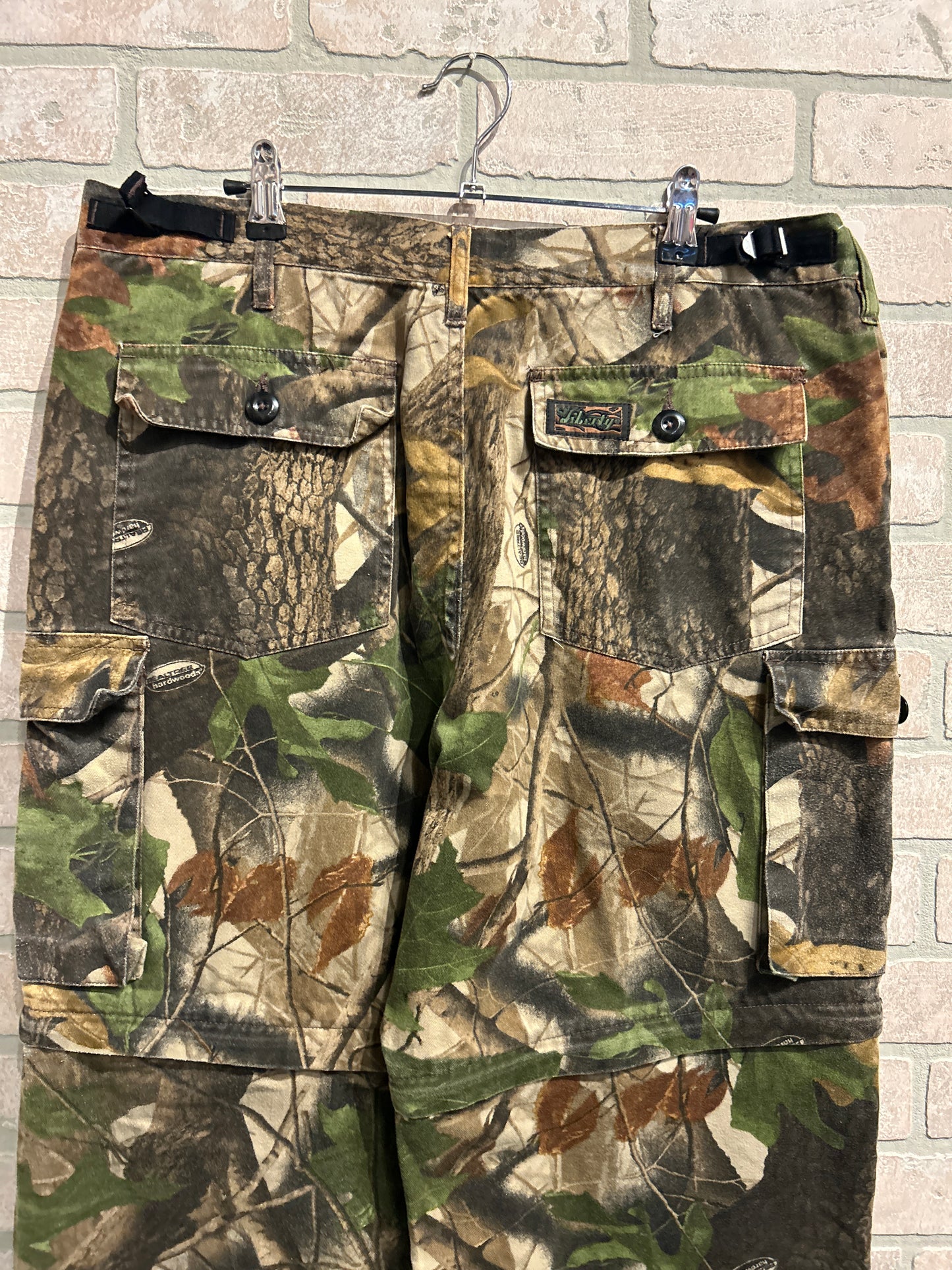 Camo Pants sz L