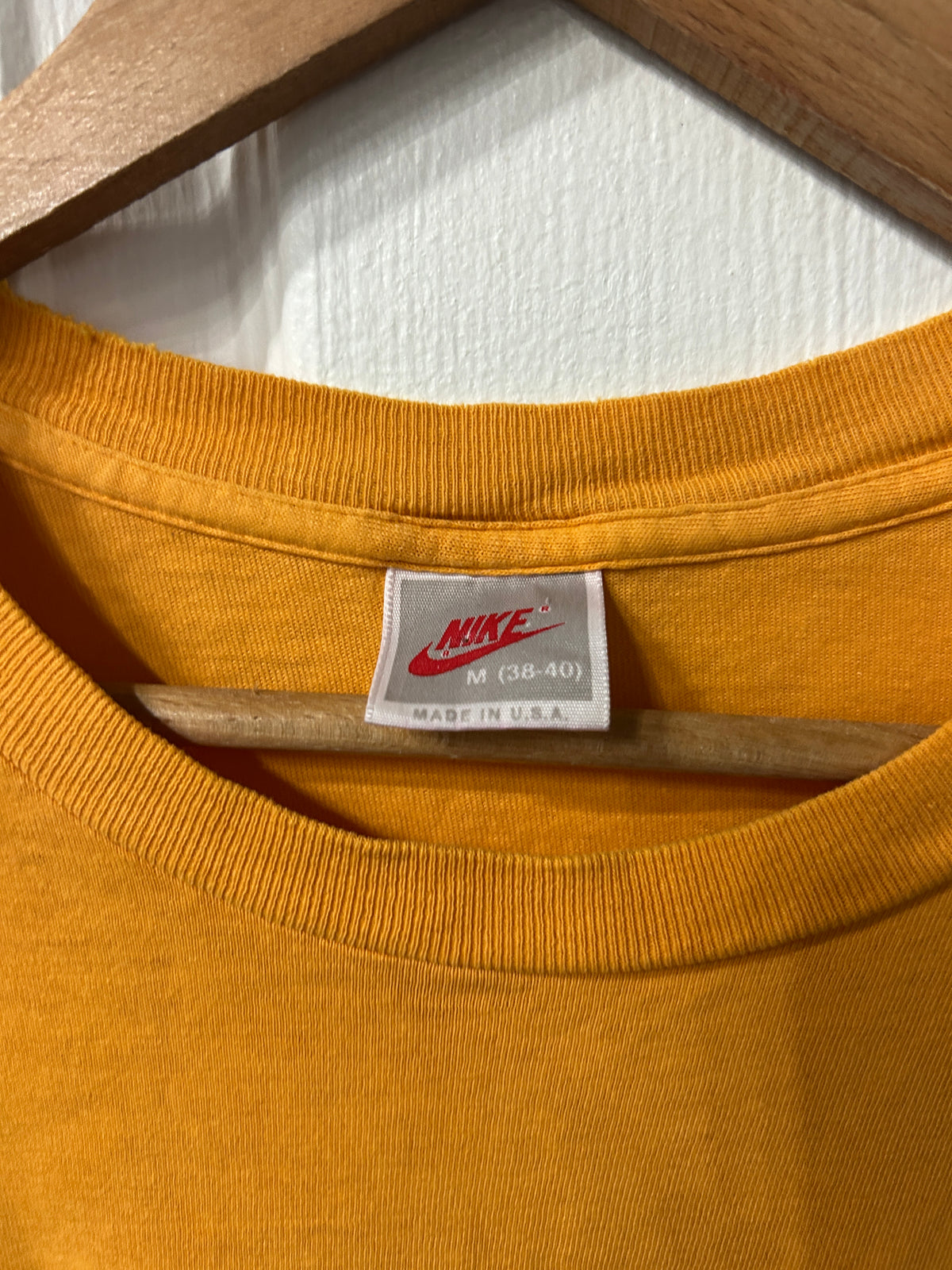 Vintage 90’s Nike Tee M