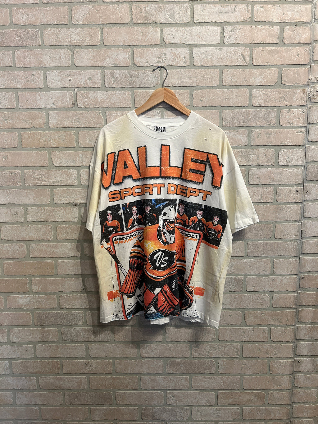 Vale Tee
