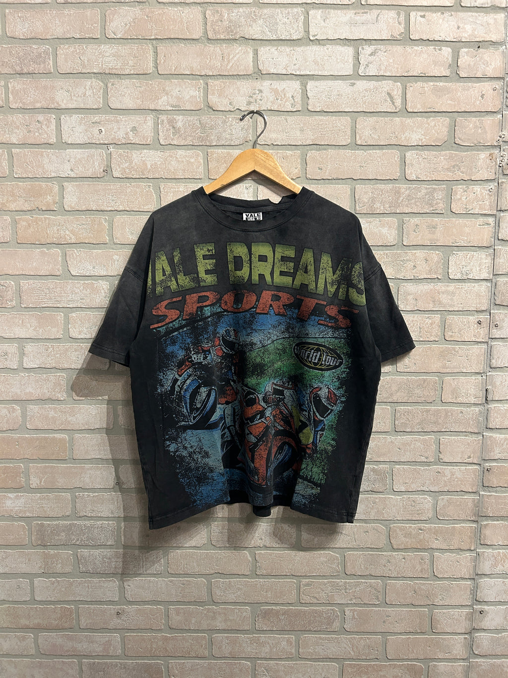 Vale Tee