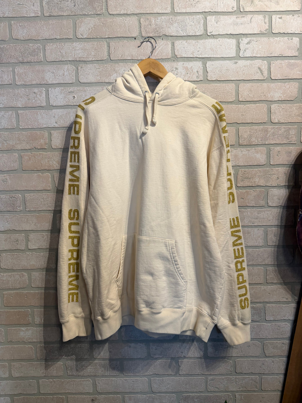 Supreme Hoodie XL