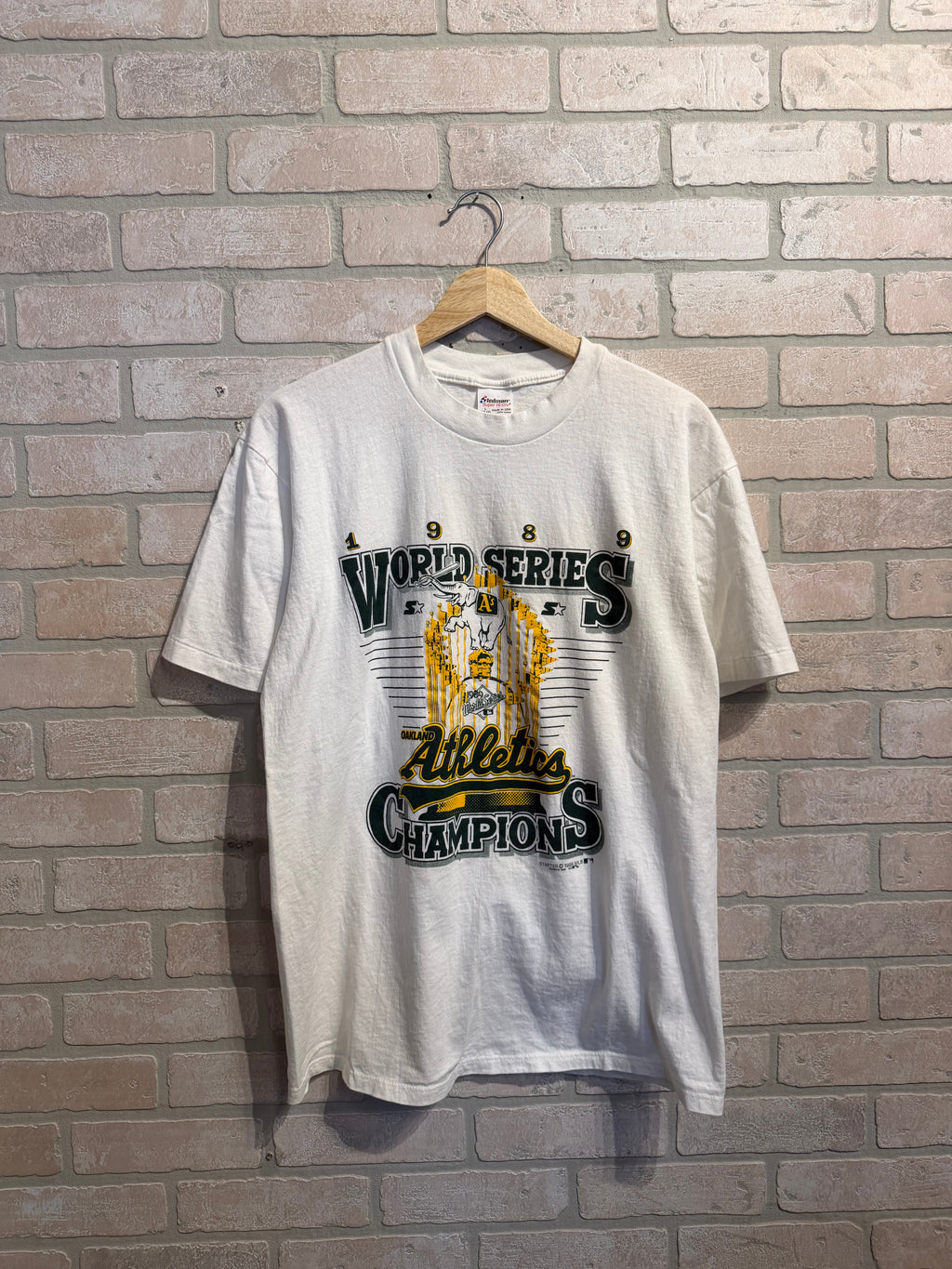Vintage Oakland A’s Tee L