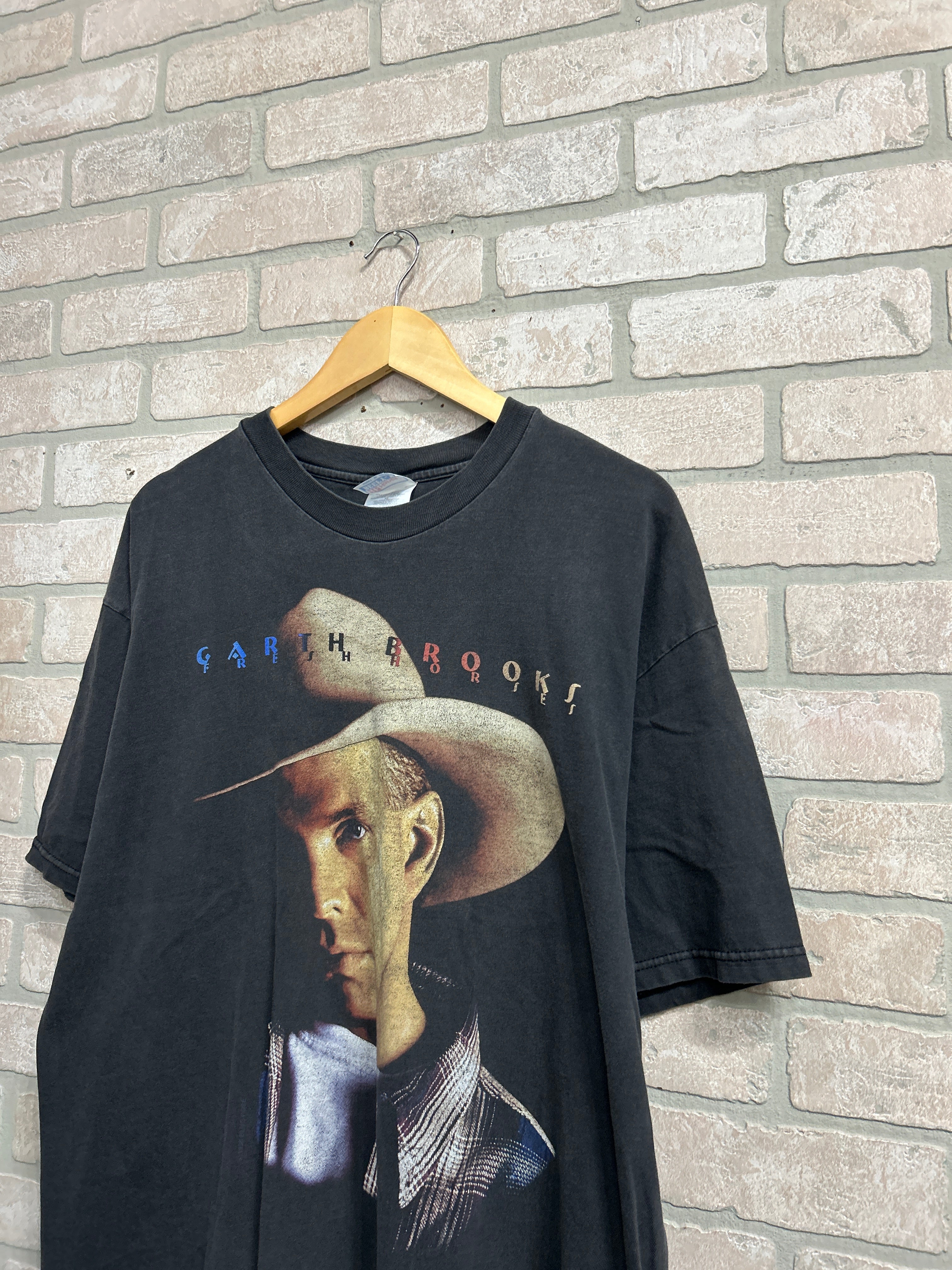 Vintage Garth Brooks Tee XL
