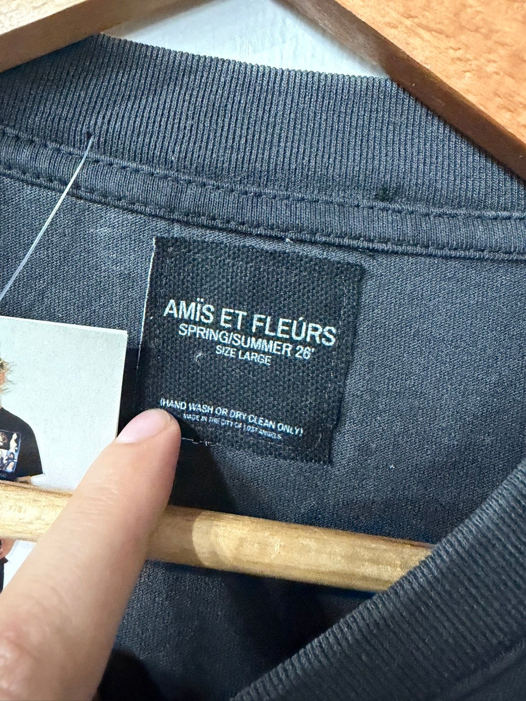 Amis Et Fleurs Tee L