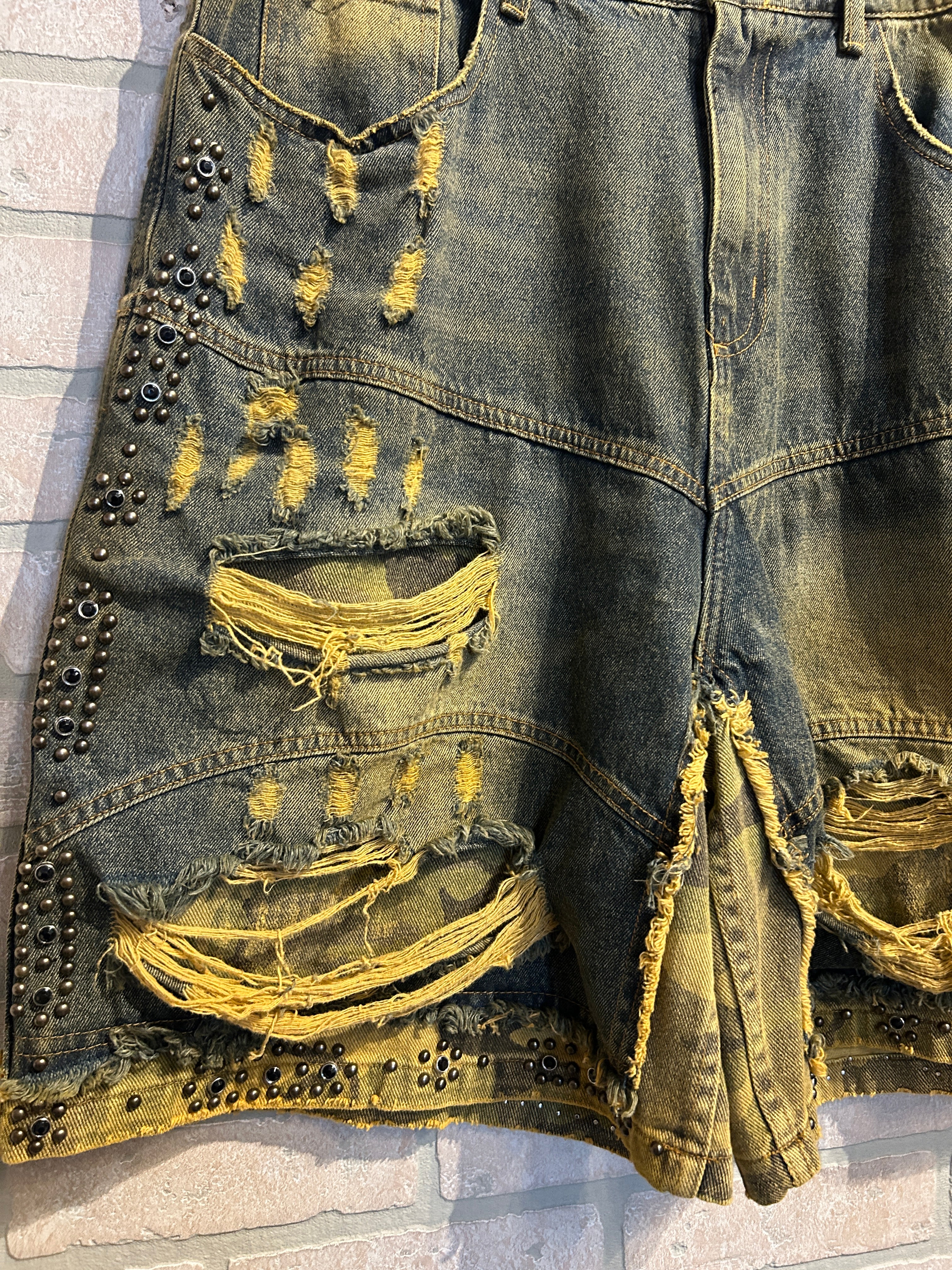 Vale Studded Jorts 32,36,38