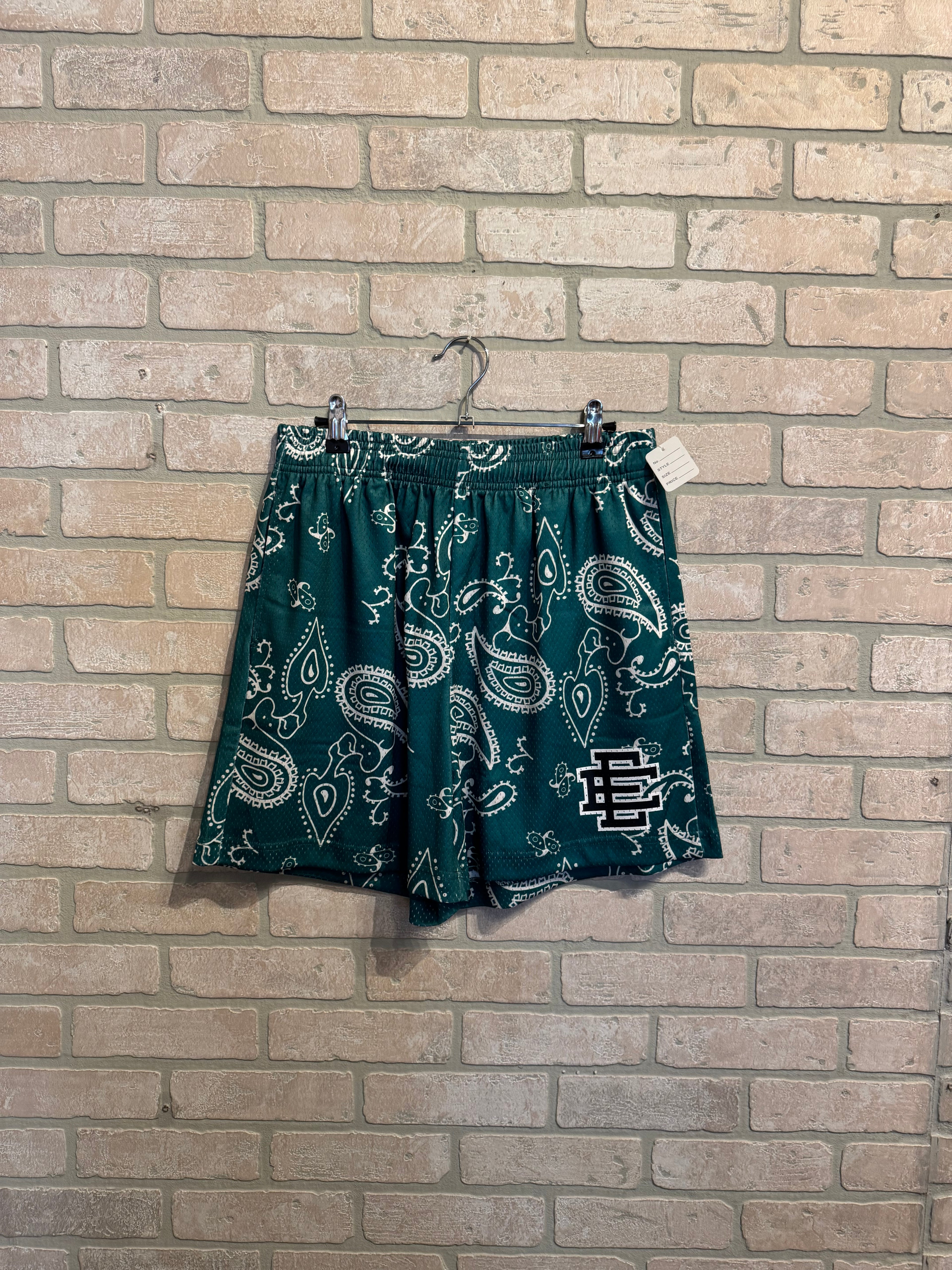 Eric Emanuel Shorts M
