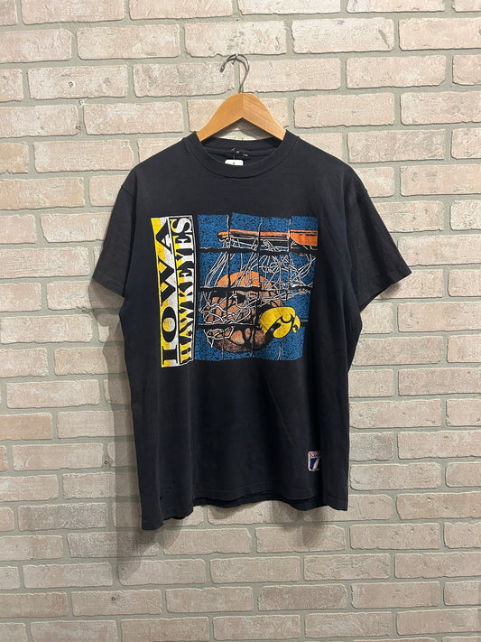 Vintage Iowa Hawkeyes Tee L